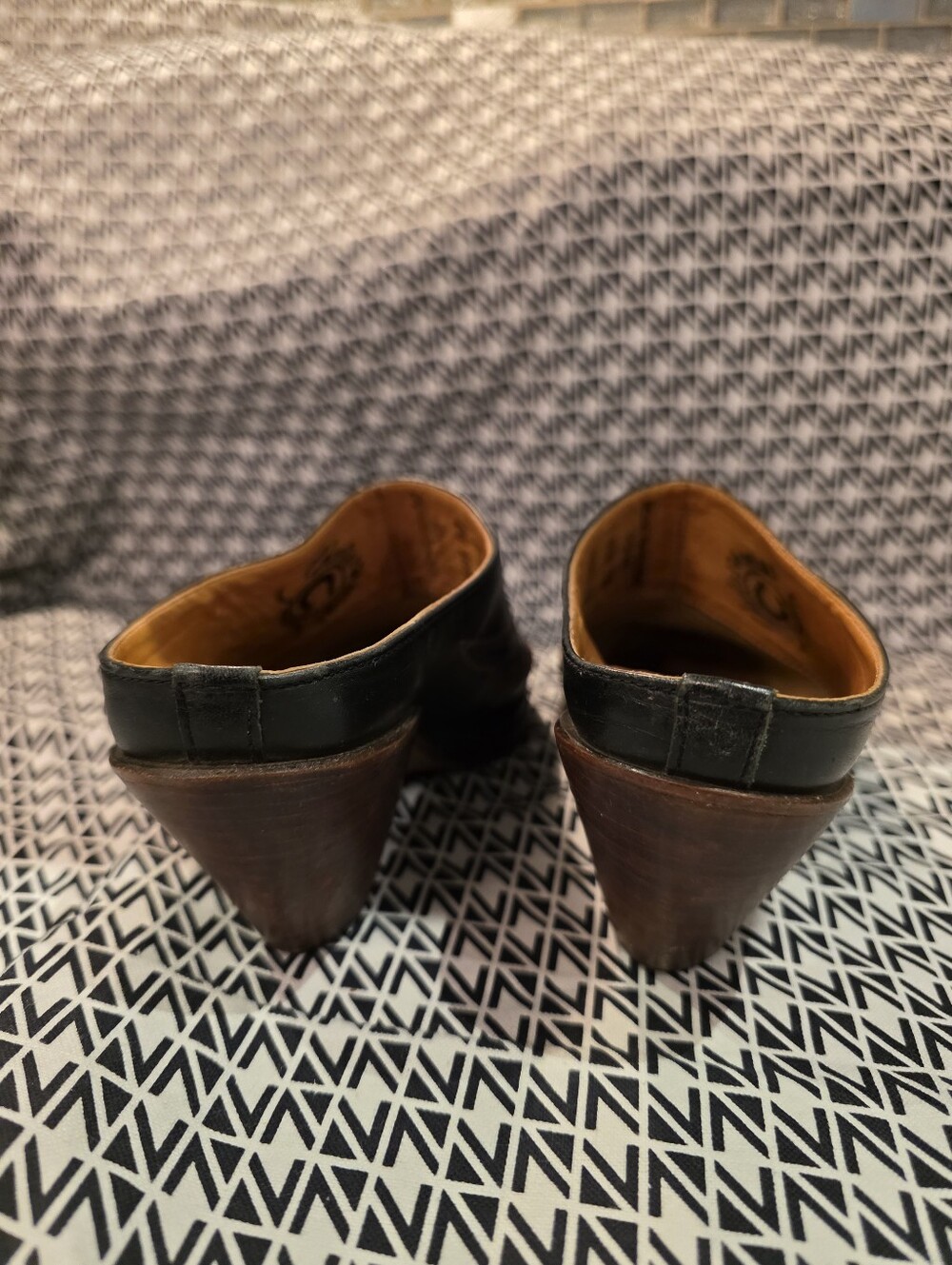 Charlie 1 Horse Black Leather Mules Size 7 1/2 - Picture 3 of 5